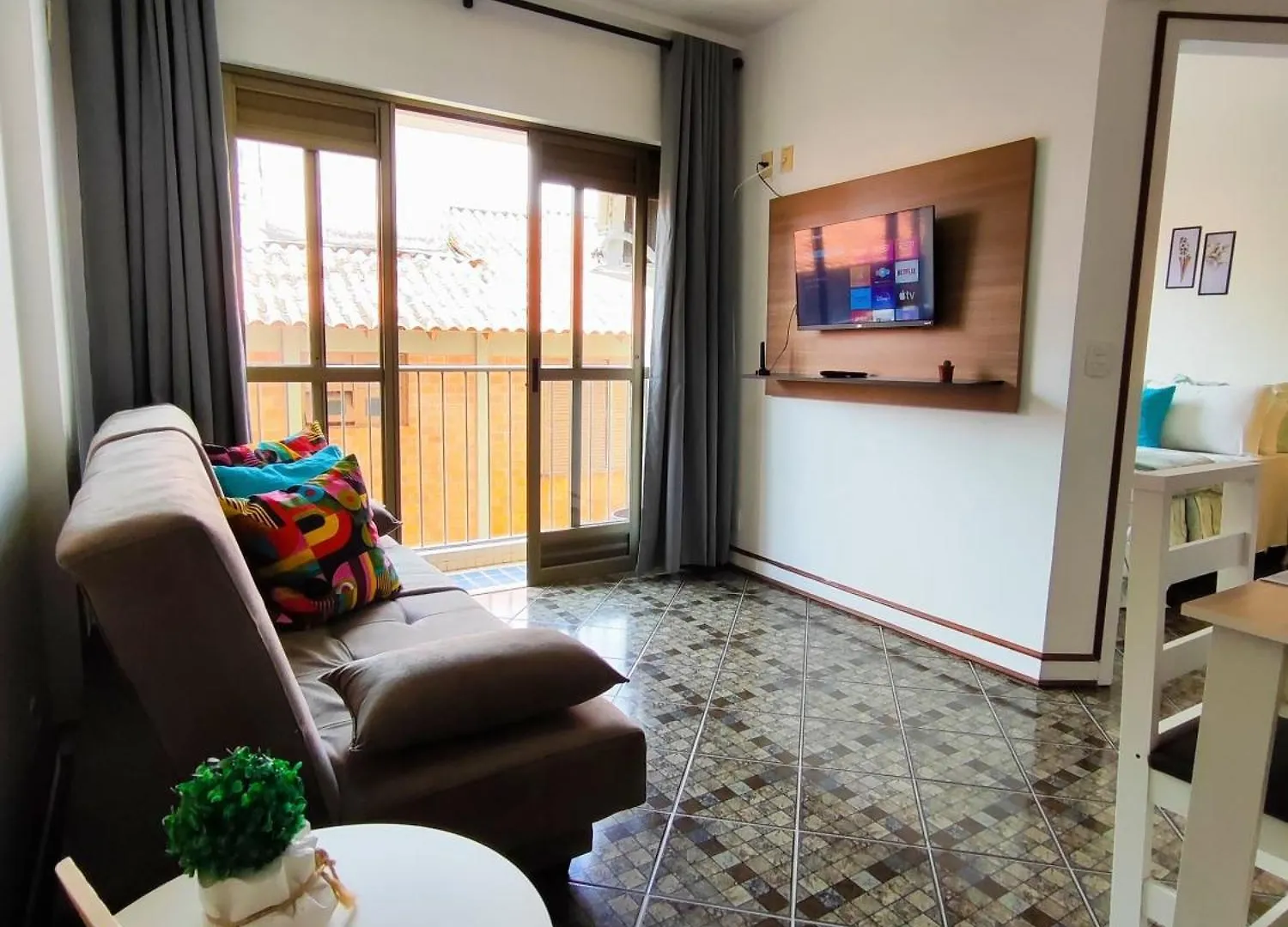 Lexus Beira Mar - Apartamentos Florianopolis 3*,