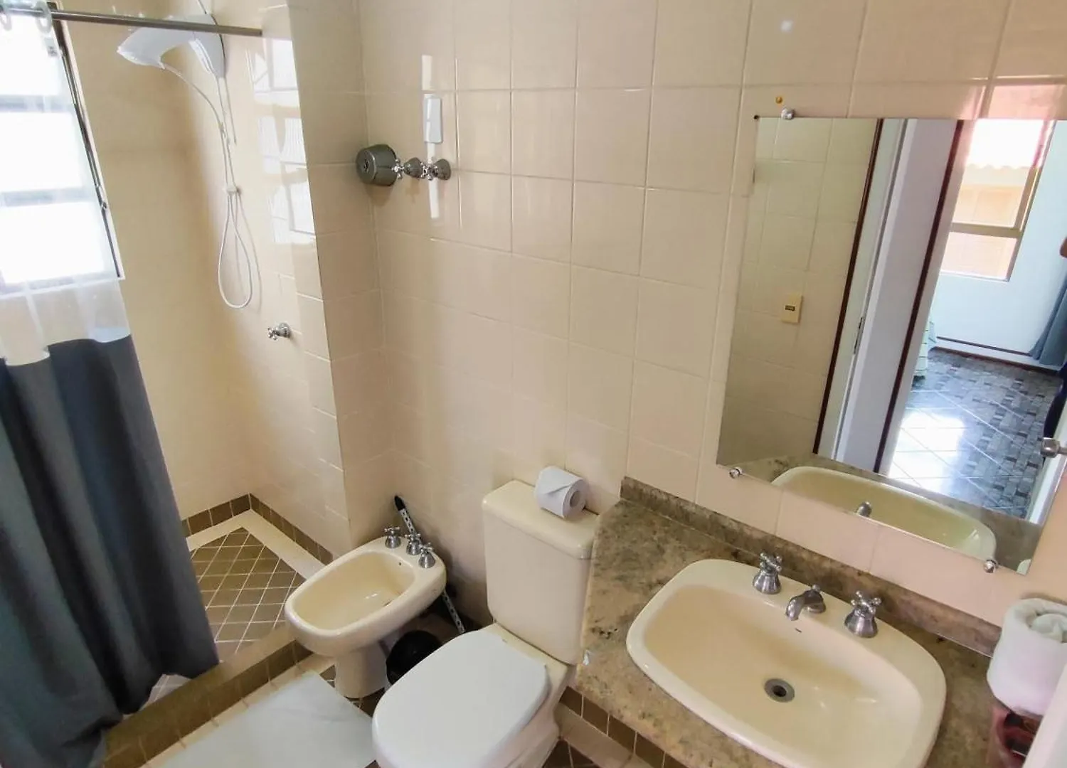 Lexus Beira Mar - Apartamentos Florianopolis 3*,  Brazil
