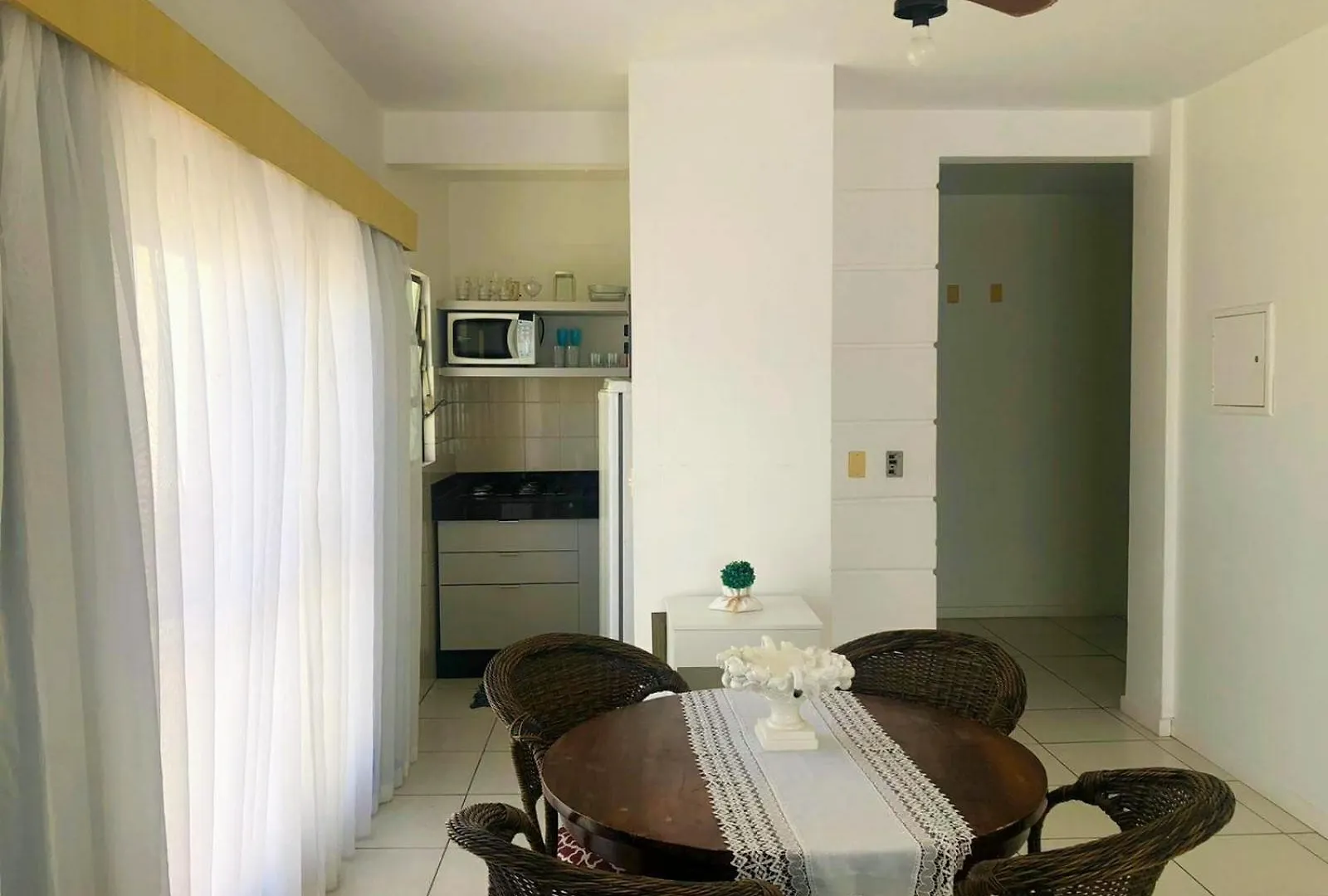*** Apartahotel Lexus Beira Mar - Apartamentos Florianópolis Brasil